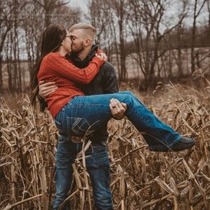 Meet your Posher, Skylar